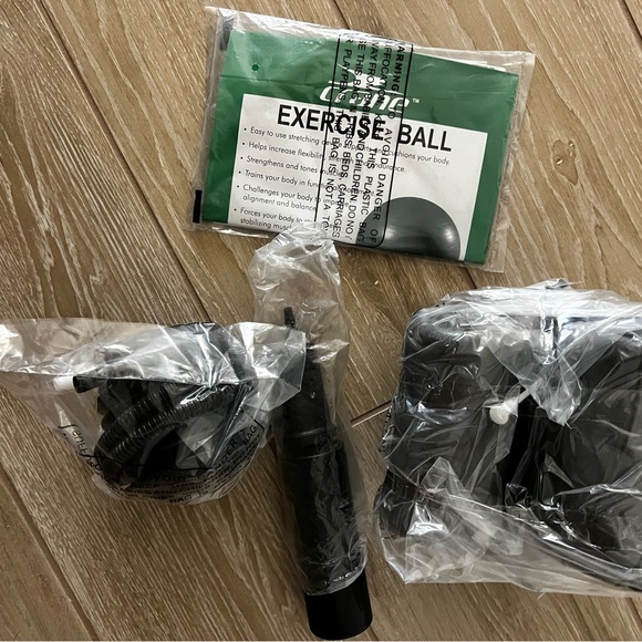 🆕 75cm Exercise Ball with Foot Pump & Fitness Guide | Anti-burst | Dark Gray - Picture 6 of 7